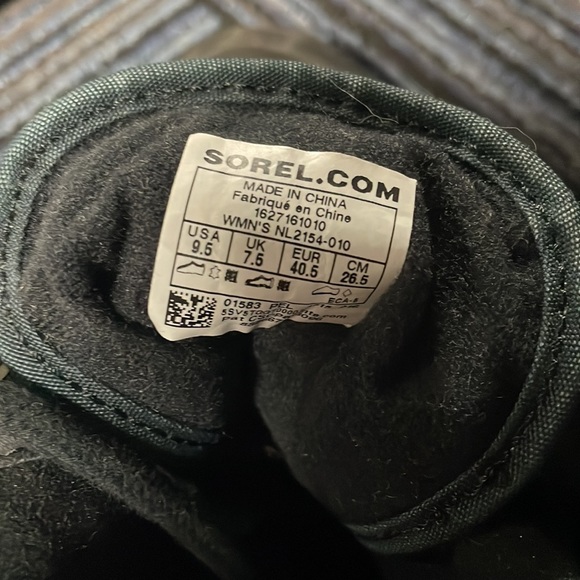 COPY - Sorel boots - Picture 2 of 6